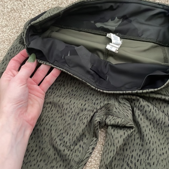 LULULEMON cropped leggings - Picture 7 of 7